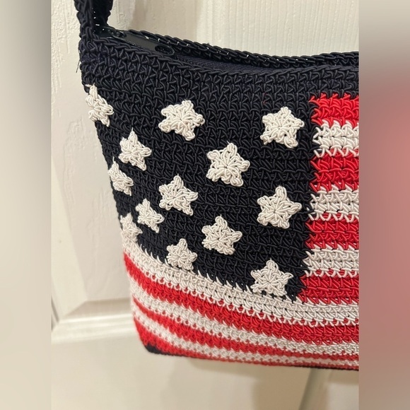 American Flag Crochet Bag - Picture 2 of 9